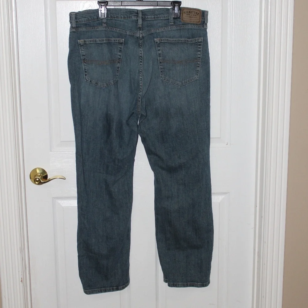 Signature by Levi Strauss signature by